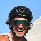 “I'm a courier at heart, and I wanted a cargo bike that behaved like a regular bike.
 I mainly carry parcels and large boxes. My Omnium Cargo V3 is perfect!"