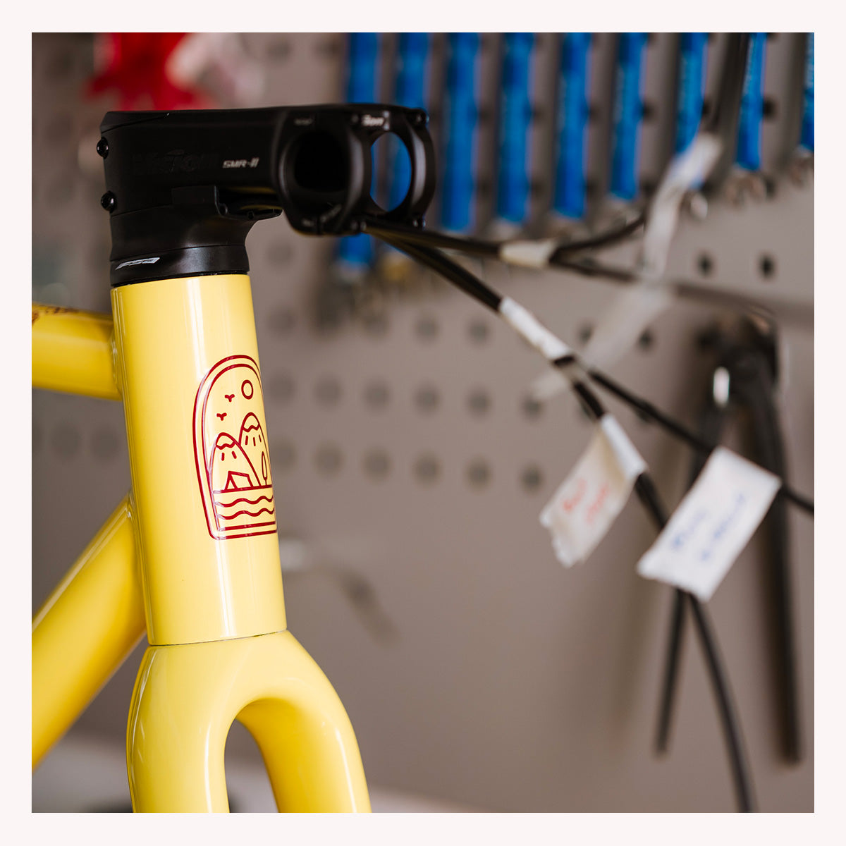 Kit-cadres pré-équipés