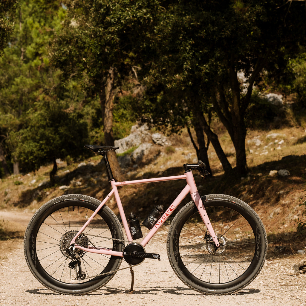 Massacan Paula Gravel bike