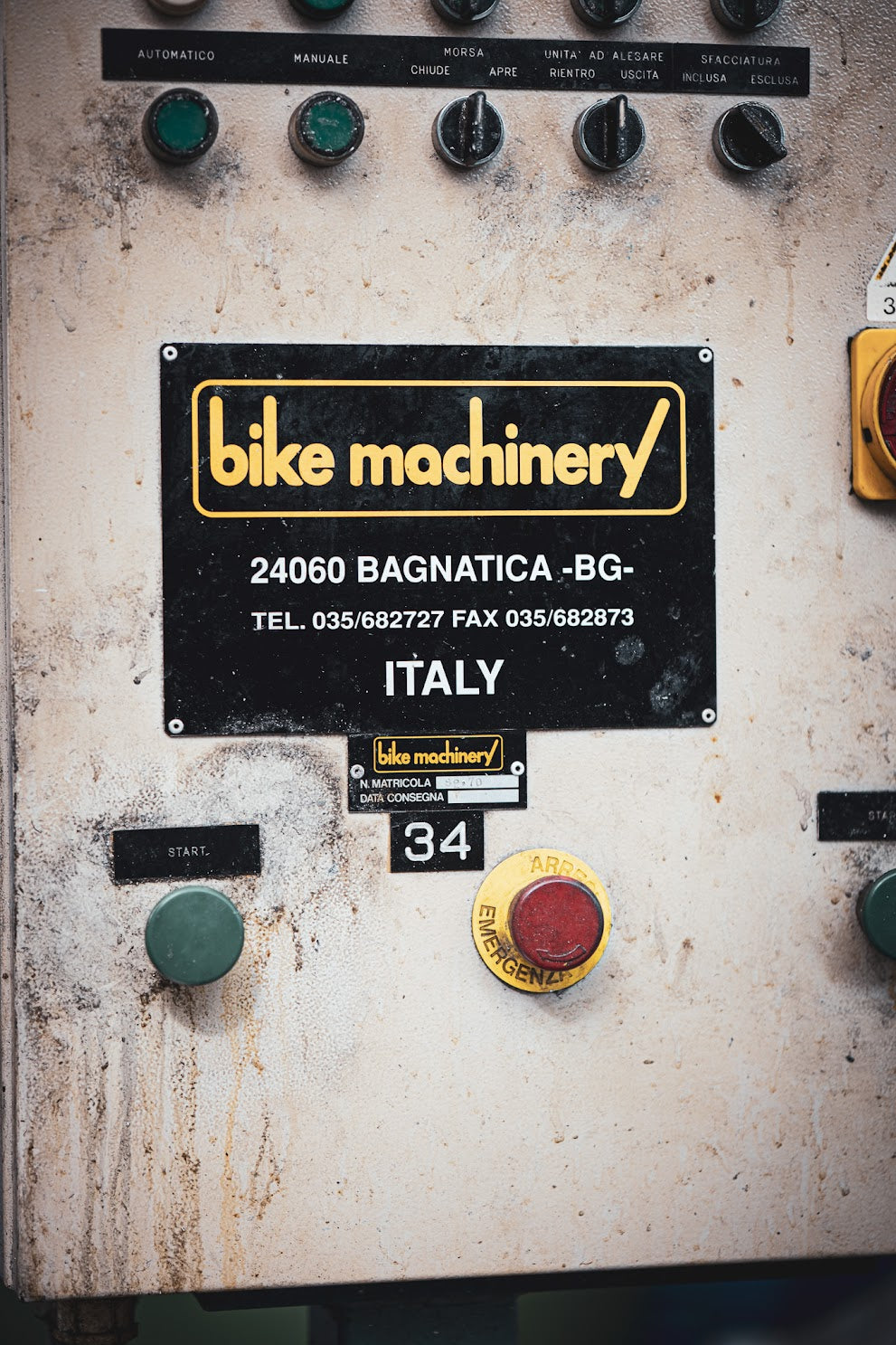 18   univers   massacan