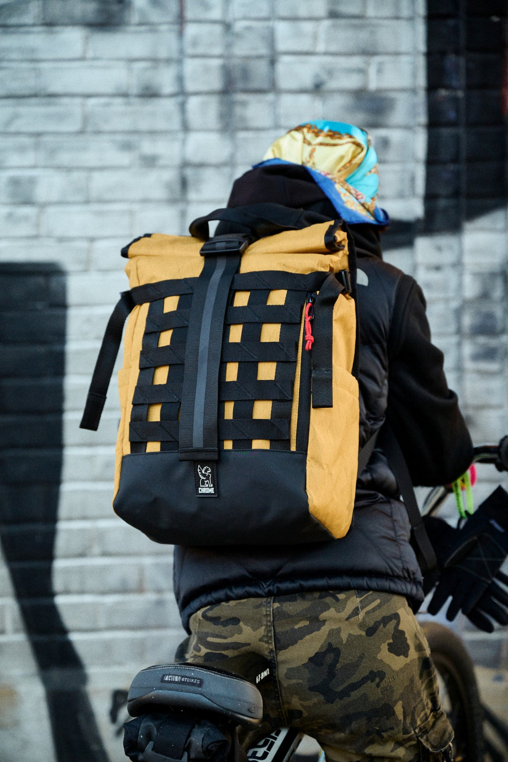 Chrome Barrage 18L backpack